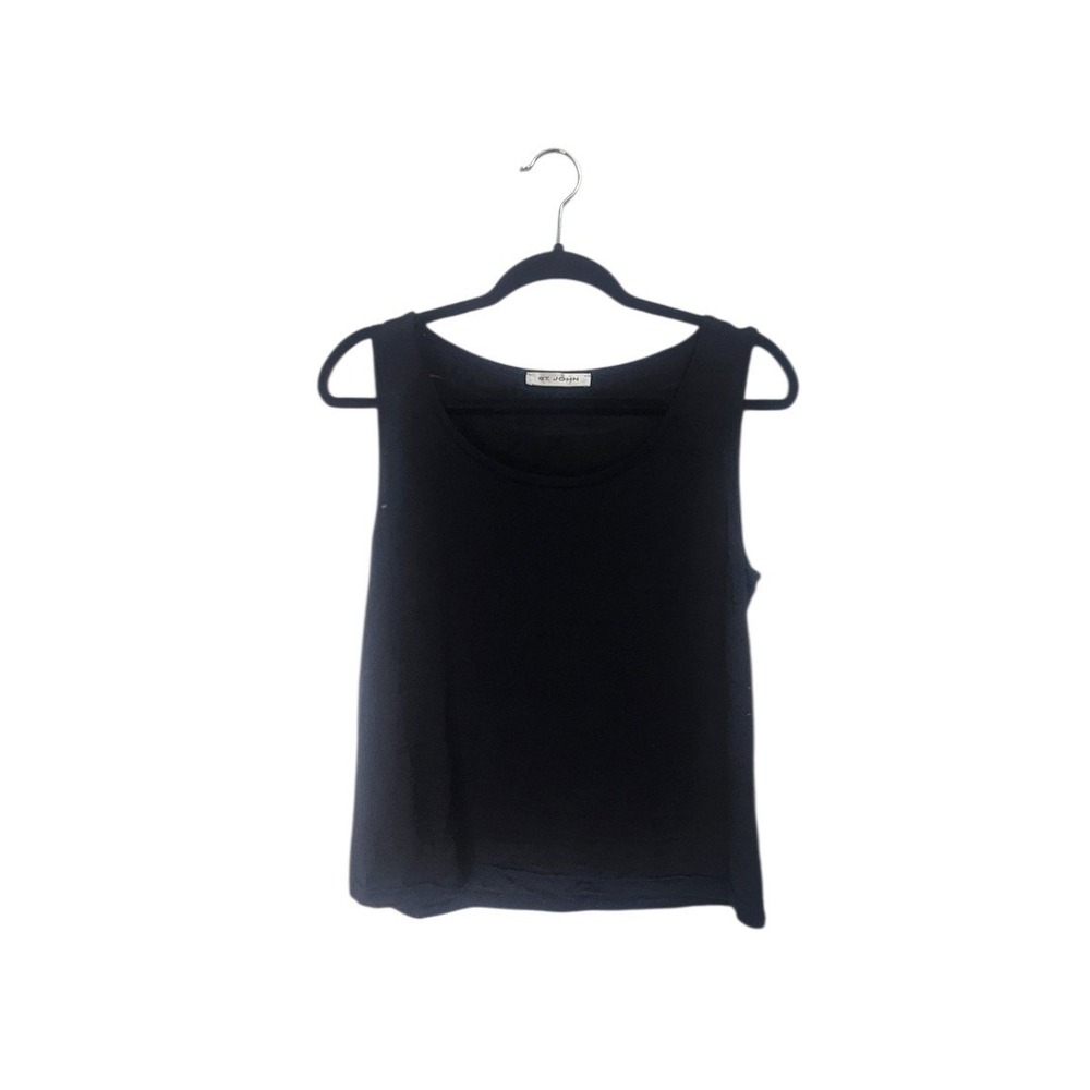 St. John Tank Top Womens M Black Excellent Knit‎ Scoop Neck Sleeveless Textured